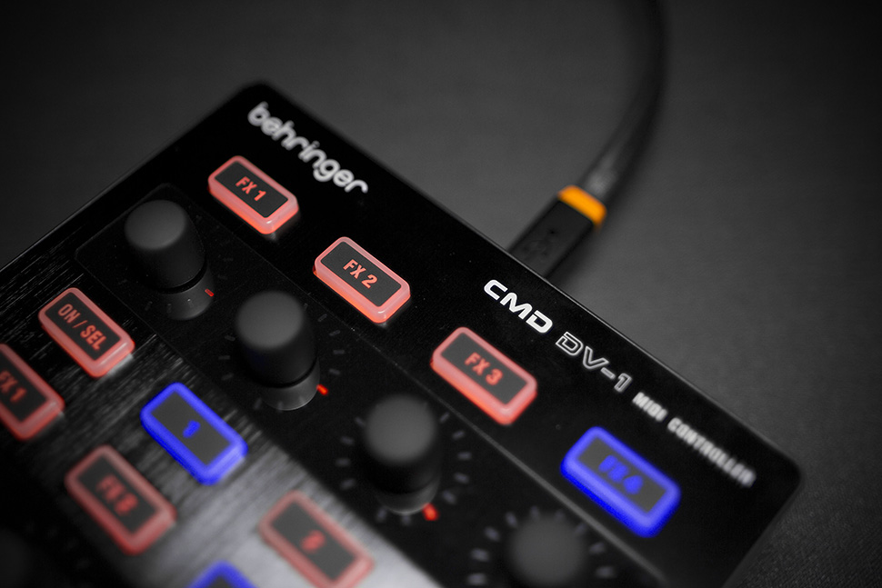 Behringer CMD DV-1 دی جی کنترلر
