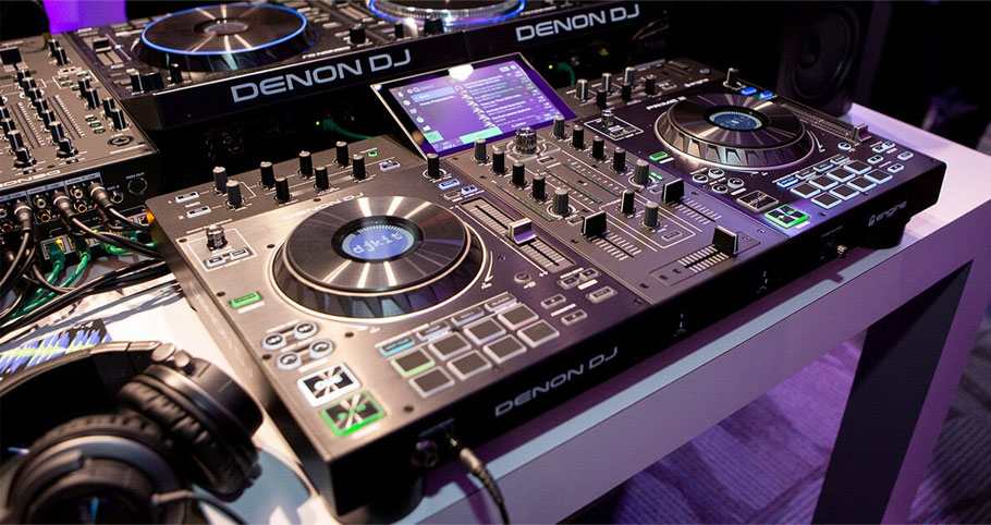 دی جی کنترلر Denon DJ Prime 2