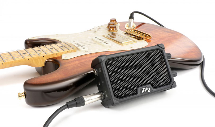 IK Multimedia iLoud iRig Nano Amp آمپلی فایر گیتار
