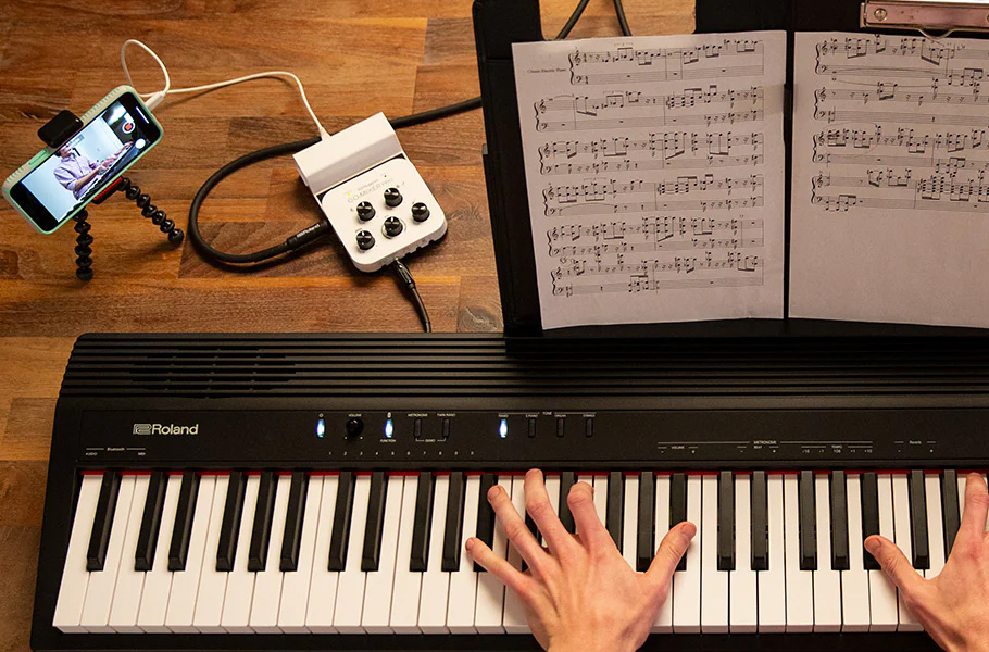 پیانو دیجیتال Roland Go:Piano 88