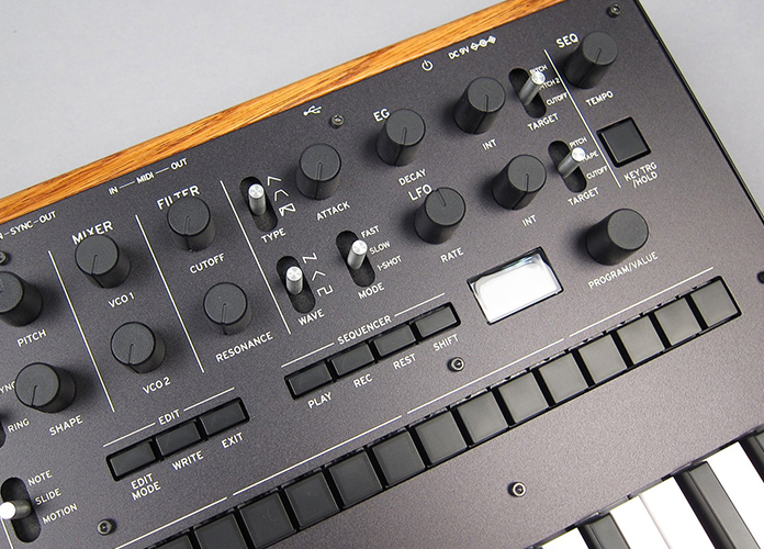 Korg Monologue سینتی سایزر