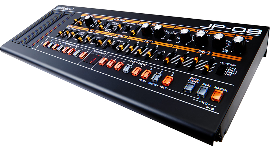 Roland JP-08 سینتی سایزر