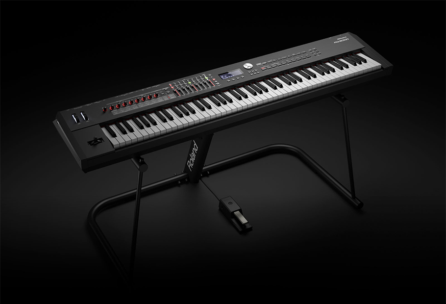 پیانو دیجیتال Roland RD-2000