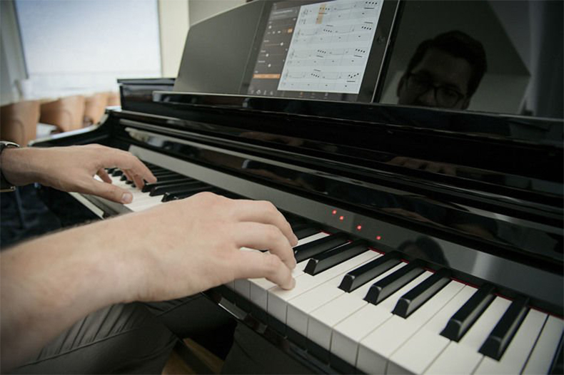 Yamaha CSP-170 پیانو دیجیتال