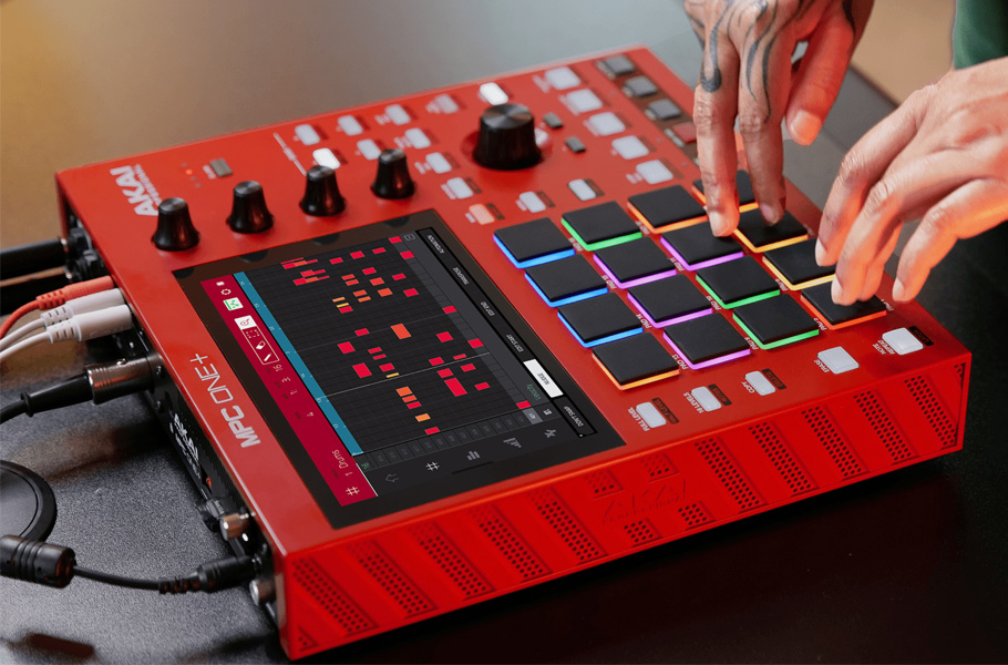 کنترلر نرم افزار AKAI MPC ONE+