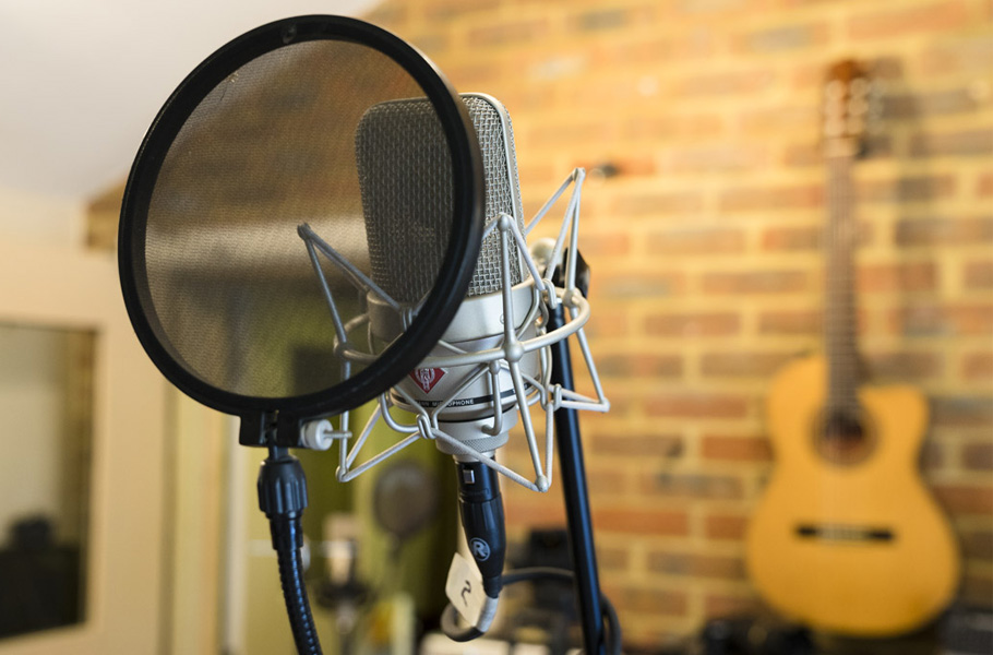 Neumann TLM 49 میکروفن