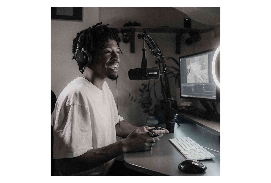 میکروفن یو اس بی Shure MV7 USB Podcast Microphone