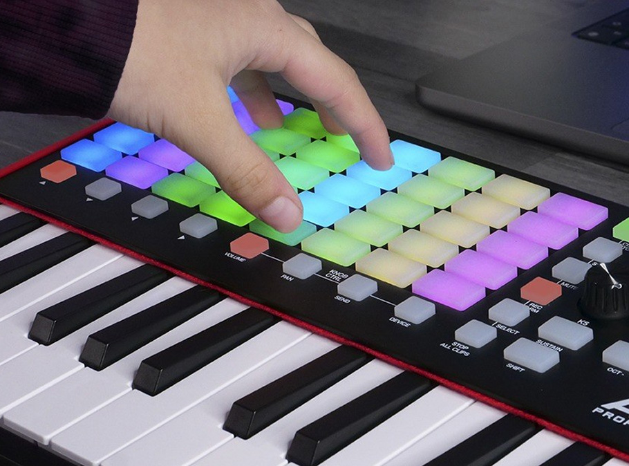 میدی کنترلر AKAI APC Key 25 MK2