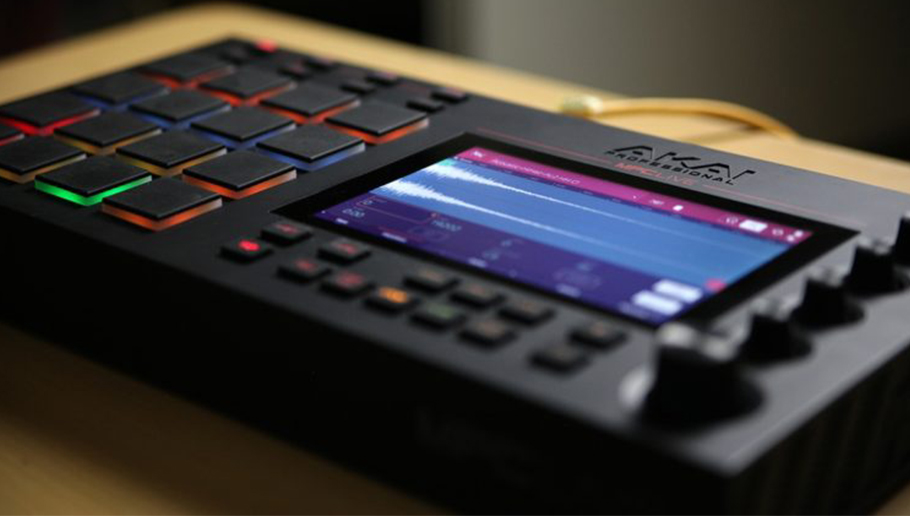 Akai MPC Live میدی کنترلر