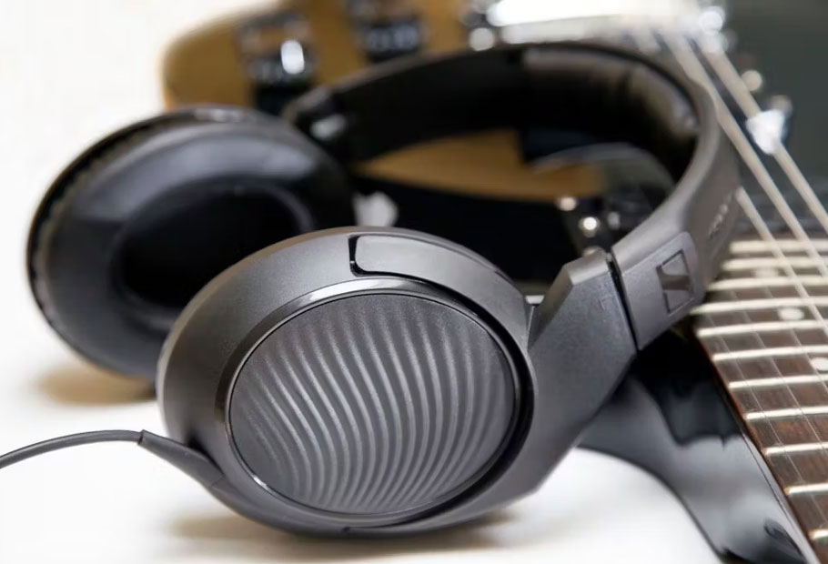 Sennheiser HD 200 PRO هدفون