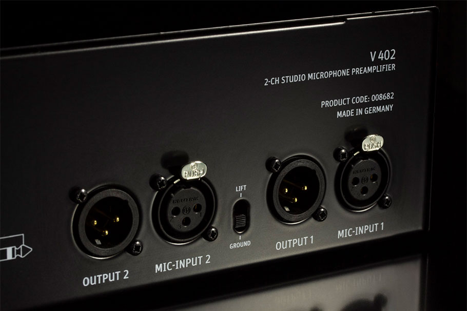 پری آمپ Neumann V 402